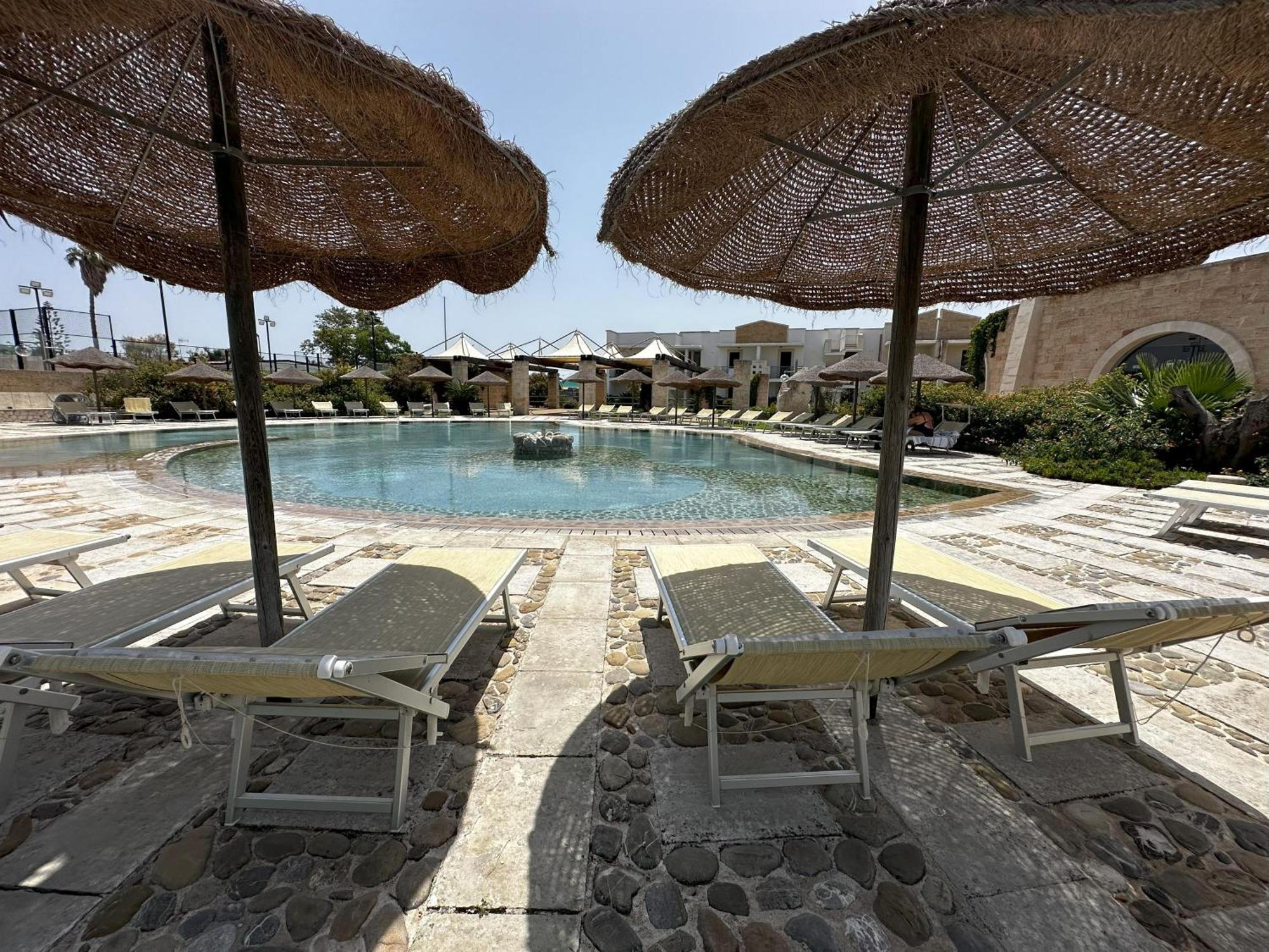 Hotel Thalas Club 토레 델 로소 외부 사진
