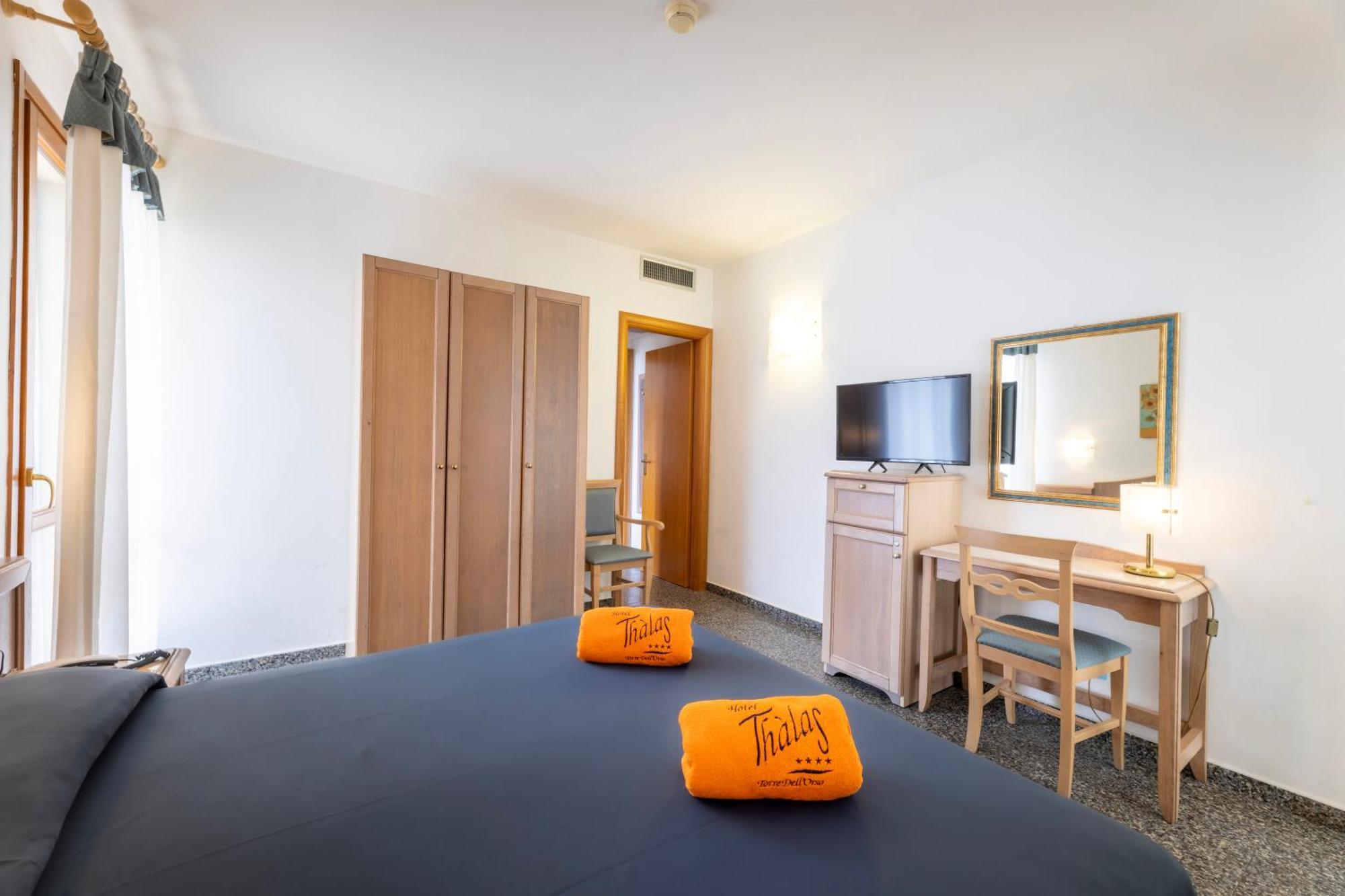 Hotel Thalas Club 토레 델 로소 외부 사진